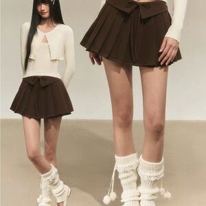 Brown Pleated Mini Skirt